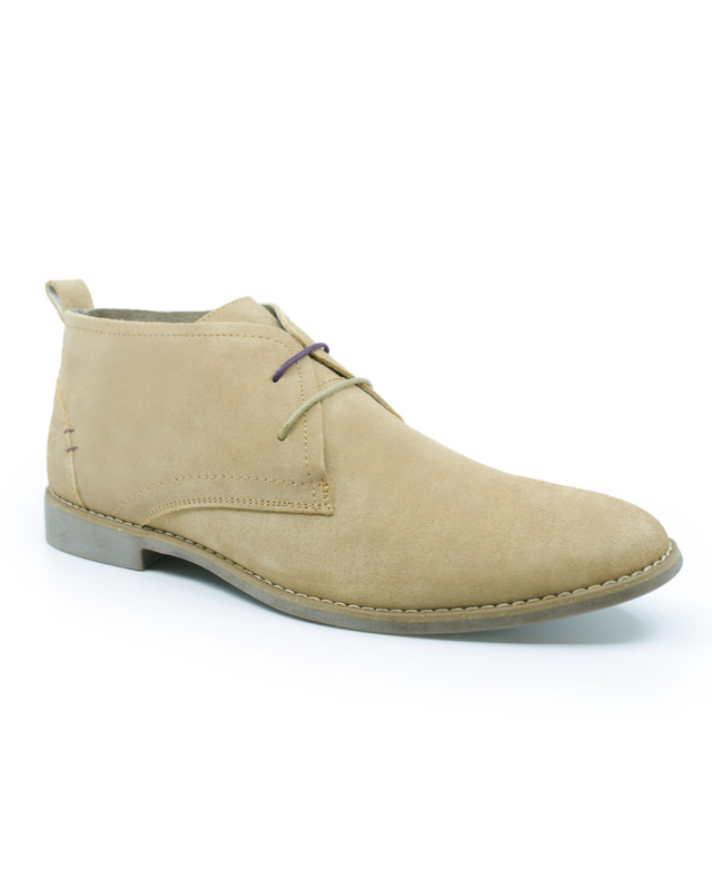 Front Roscoe Suede Desert Boot (sand)