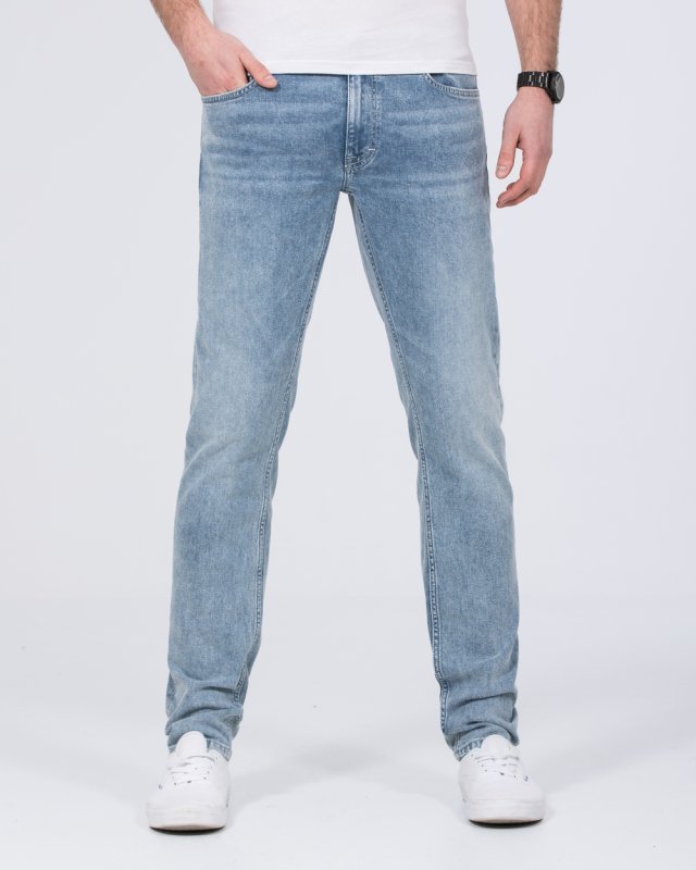 Mustang Oregon Slim Fit Tall Jeans (light wash)